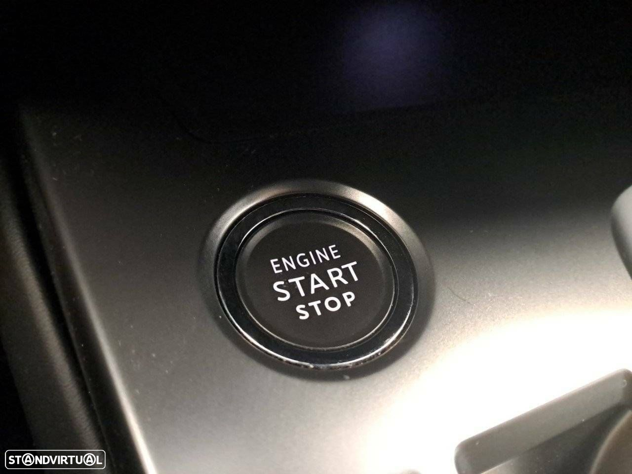 Peugeot 308 SW 1.5 BlueHDi GT EAT8 - 18