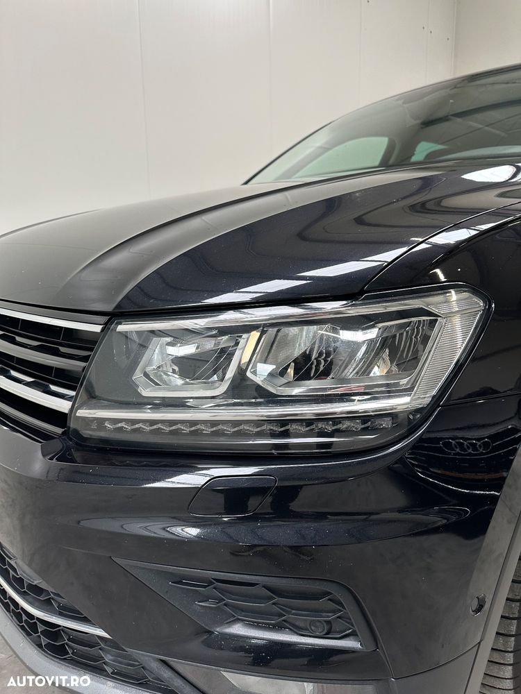 Volkswagen Tiguan 2.0 TDI SCR 4MOTION DSG Highline - 35