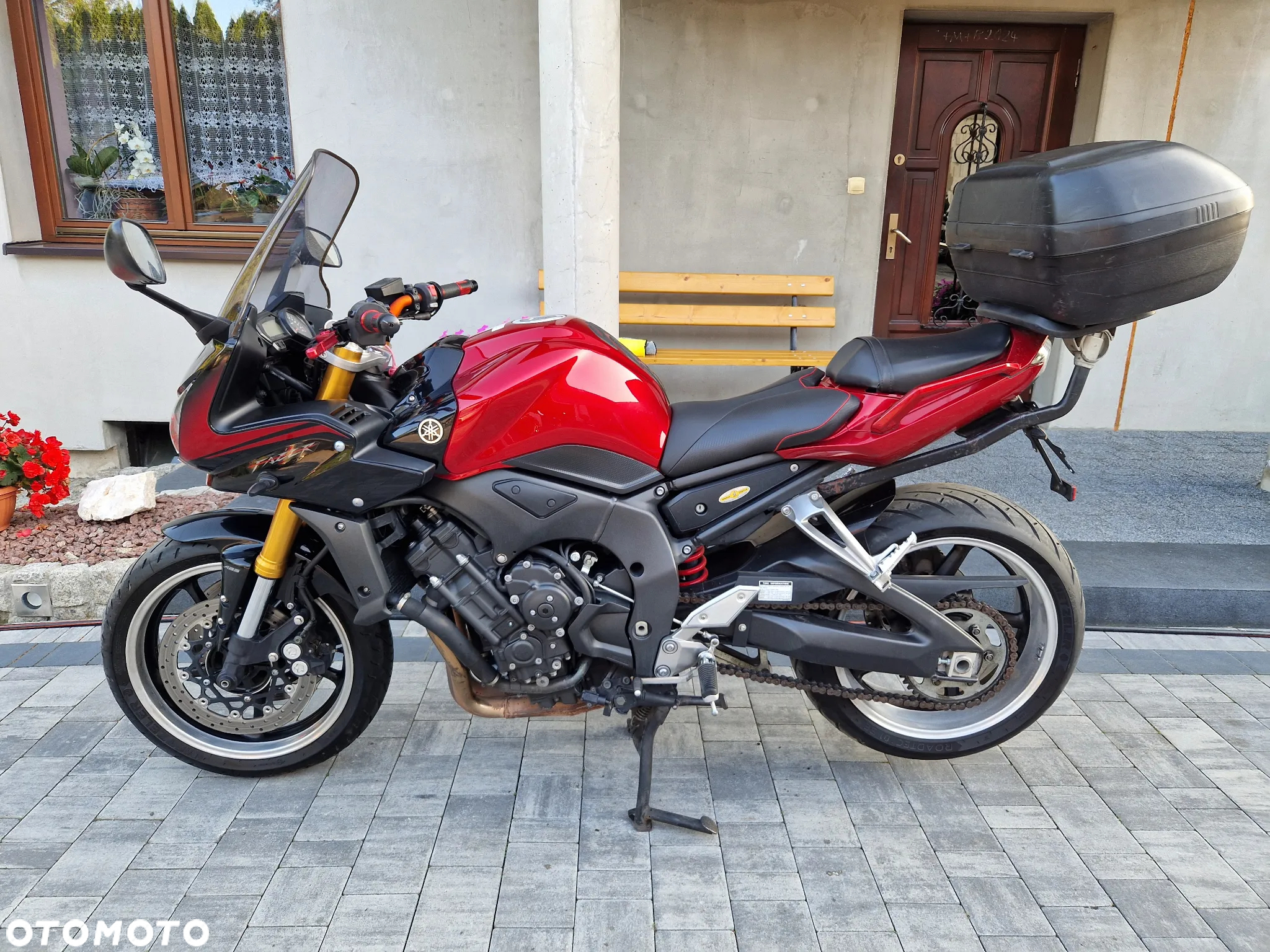 Yamaha FZ - 11