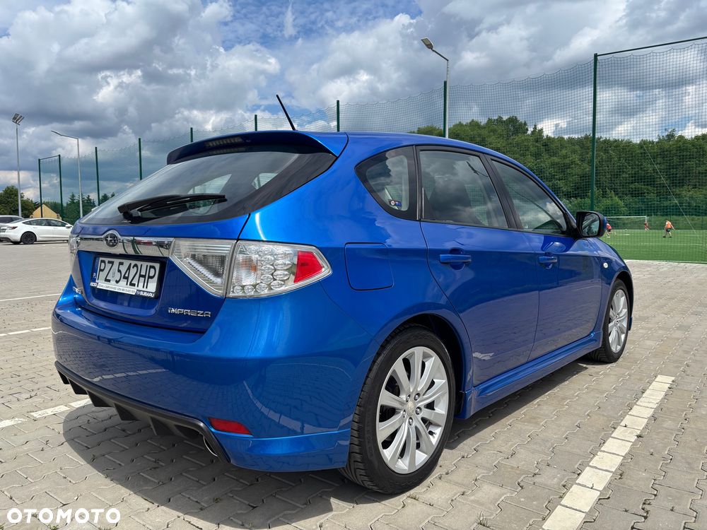 Subaru Impreza 2.0 RS - 3
