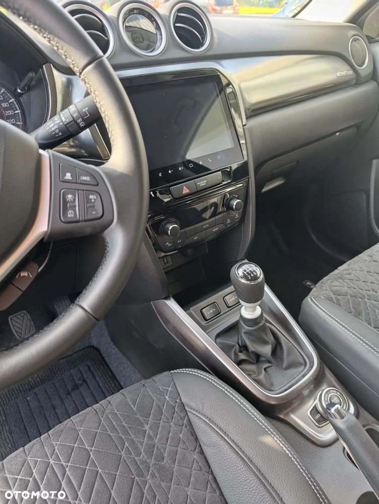 Suzuki Vitara 1.4 Boosterjet mHEV Elegance 4WD - 14