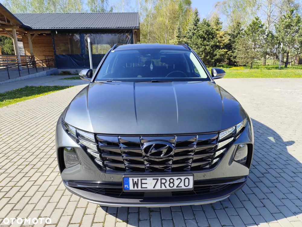 Hyundai Tucson 1.6 T-GDi HEV Executive 4WD - 11