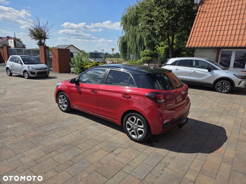 Hyundai i20 blue 1.2 Advantage - 9