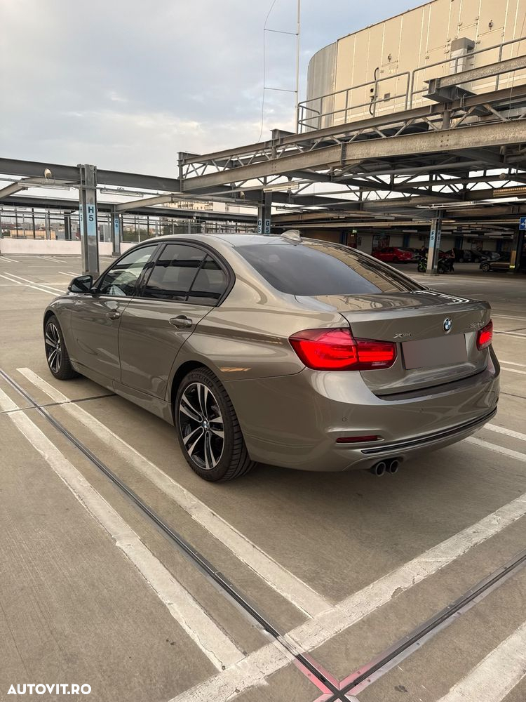 BMW Seria 3 320d xDrive AT Sport Line - 7