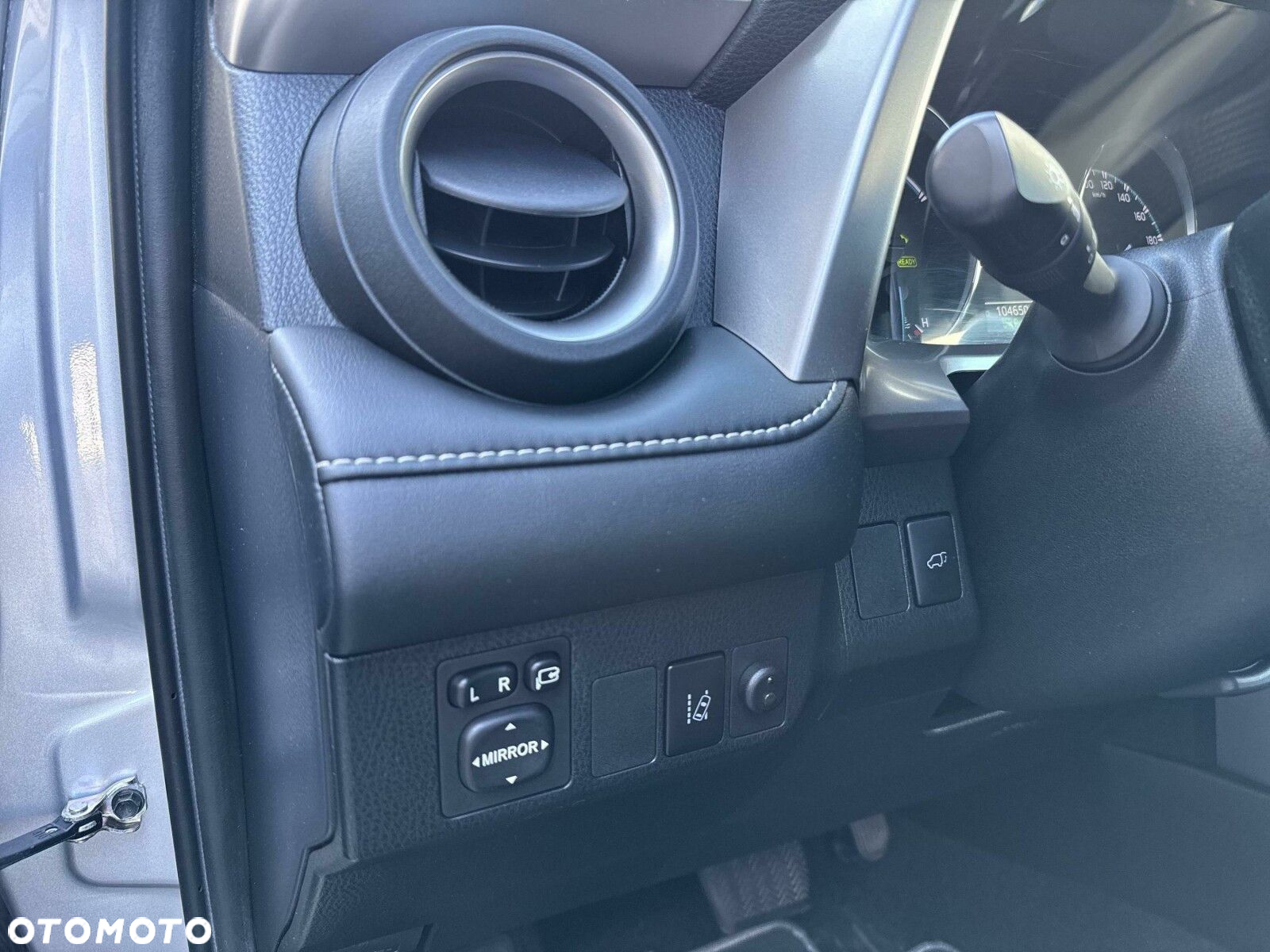 Toyota RAV4 - 14