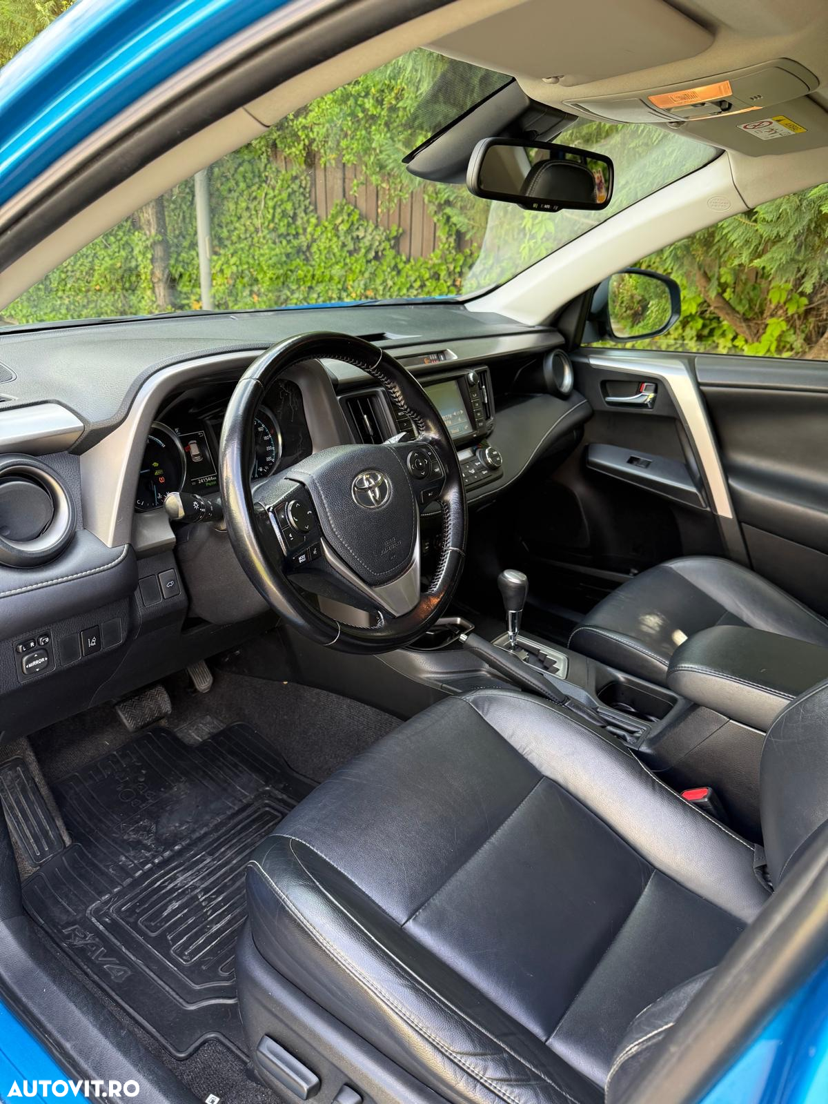 Toyota RAV4 2.5 VVT-i HSD 4x4 Luxury - 6