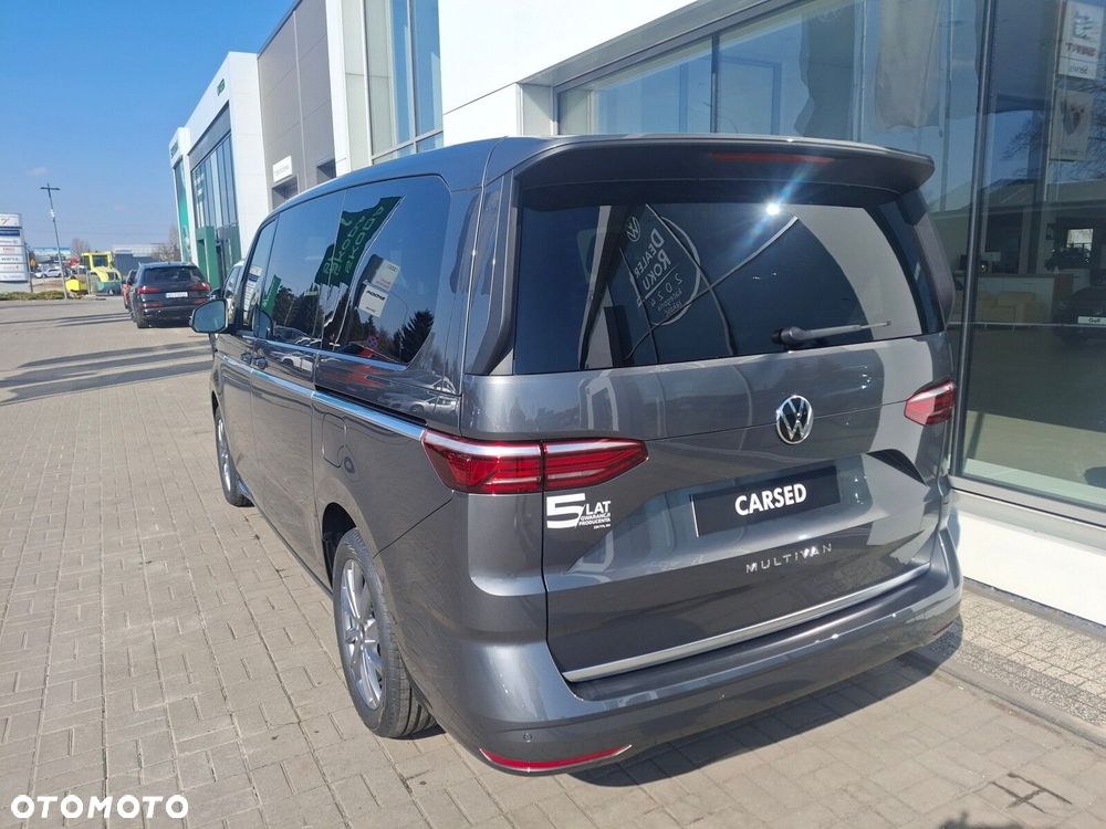 Volkswagen Multivan - 10