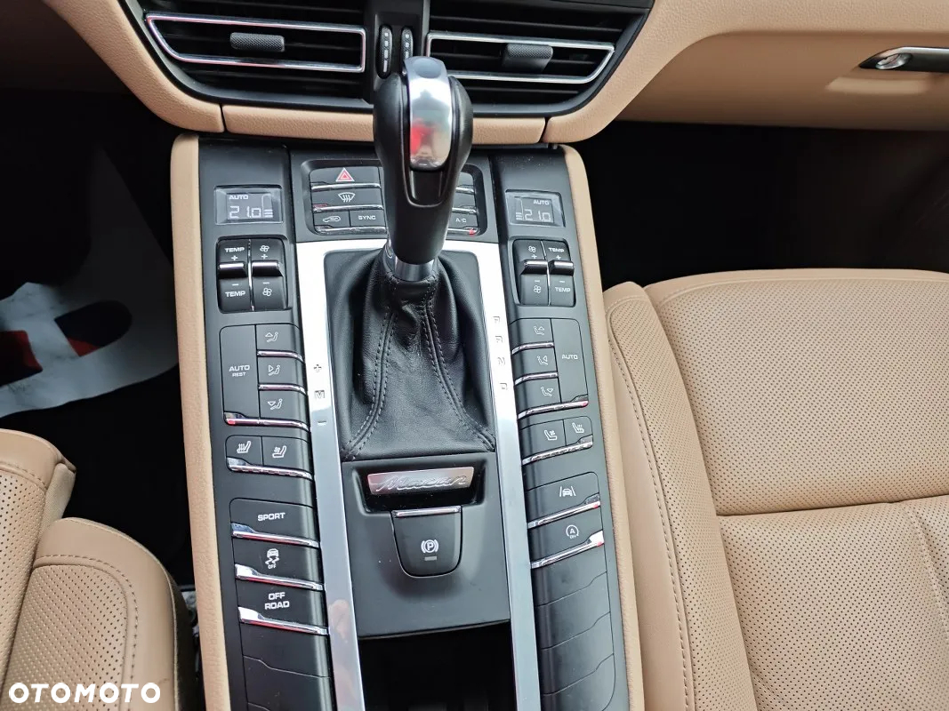 Porsche Macan PDK - 30