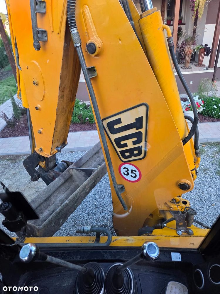 JCB 3CX - 19