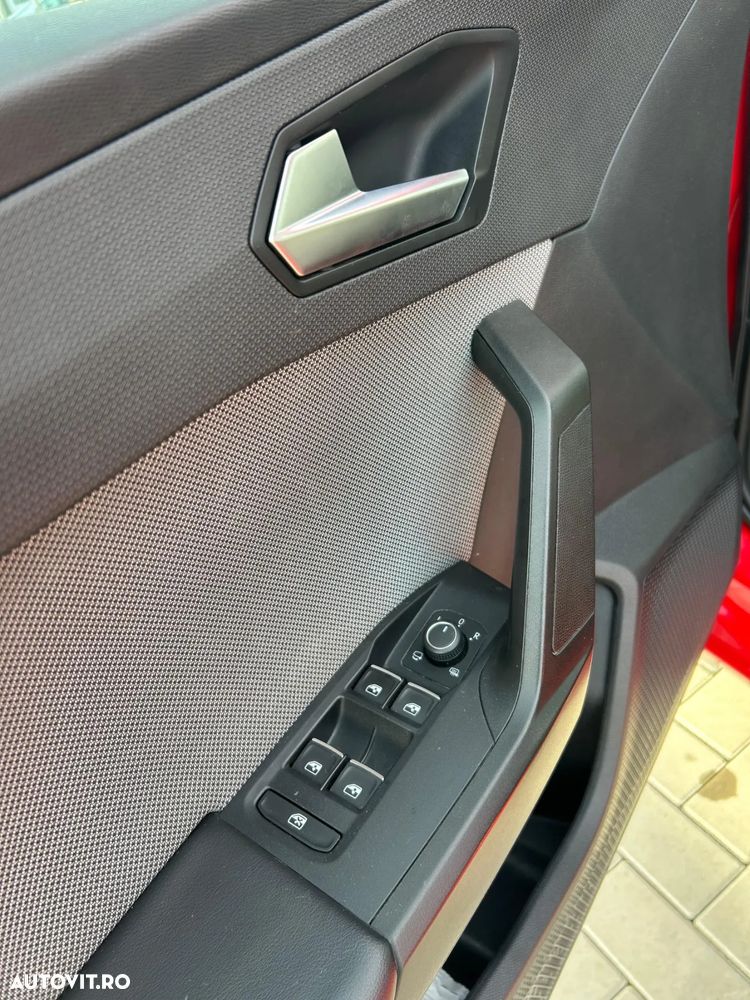 Seat Leon Sportstourer 2.0 TDI Style - 21