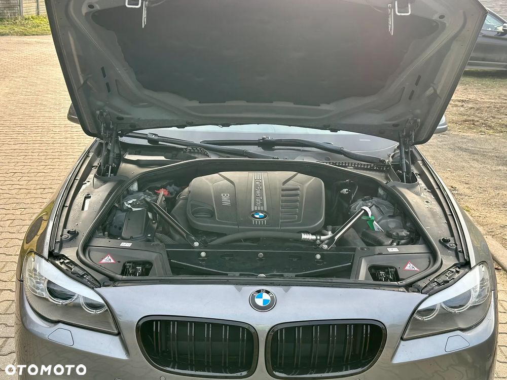 BMW Seria 5 530d Sport-Aut Modern Line - 27