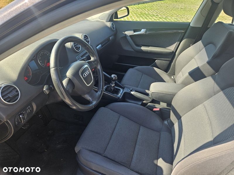 Audi A3 Sportback - 7