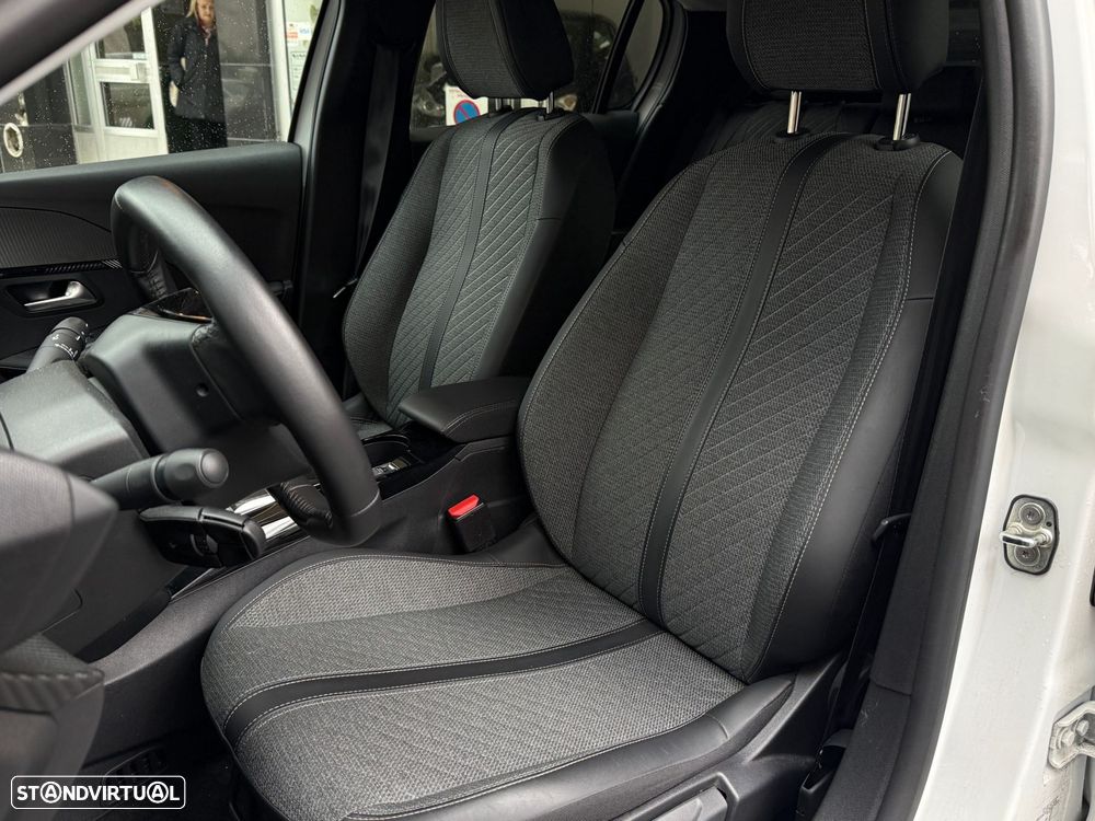 Peugeot e-208 50 kWh Style - 14