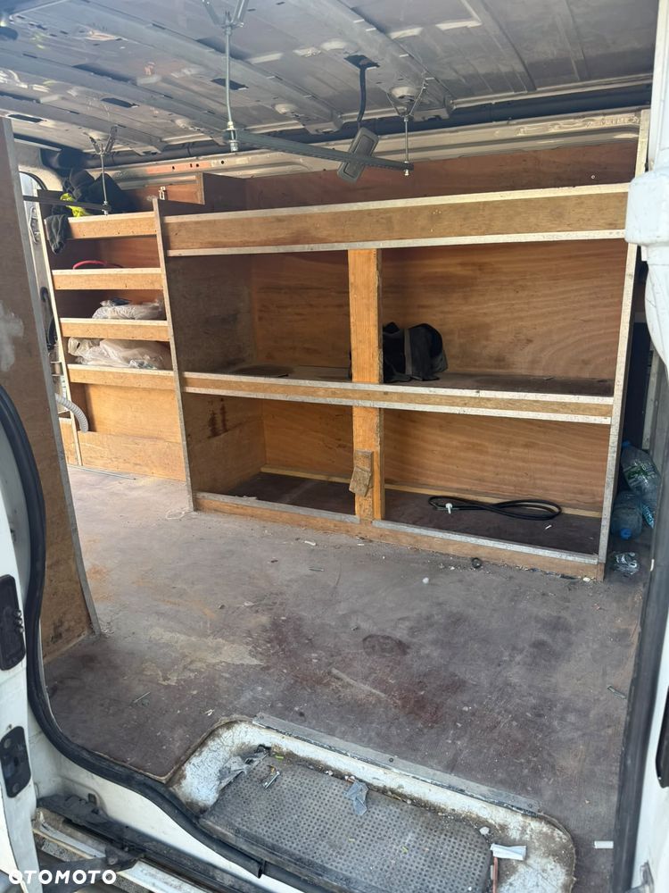 Opel VIVARO - 9