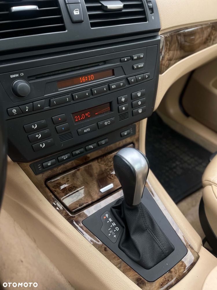 BMW X3 3.0si - 12