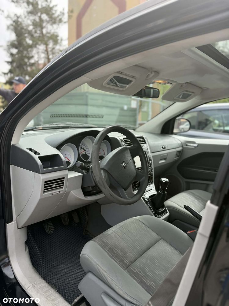 Dodge Caliber 2.0 CRD SXT - 9