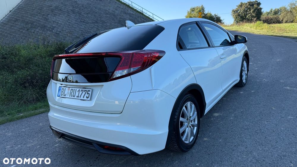 Honda Civic 1.8 Comfort - 26