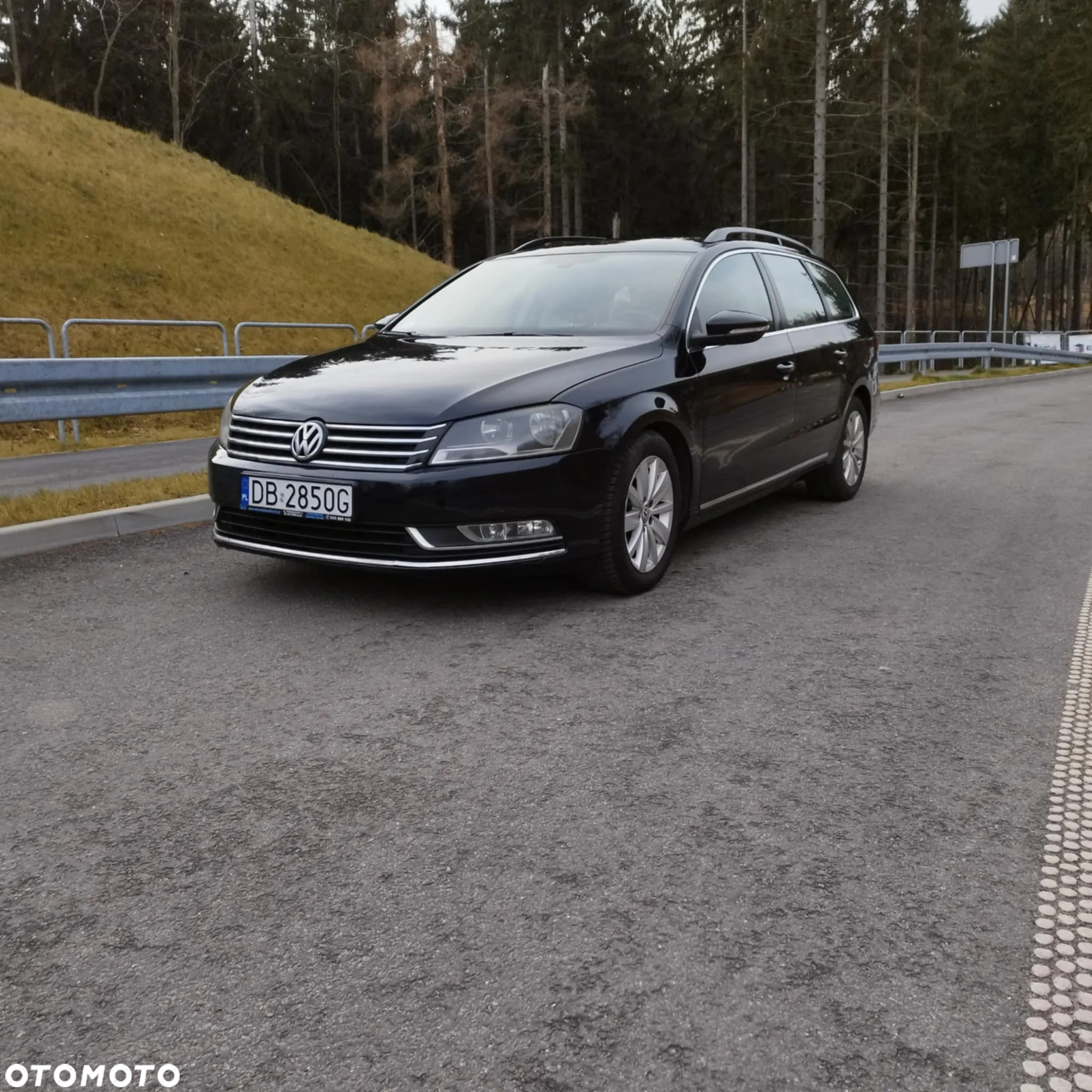 Volkswagen Passat 2.0 TDI Comfortline - 11