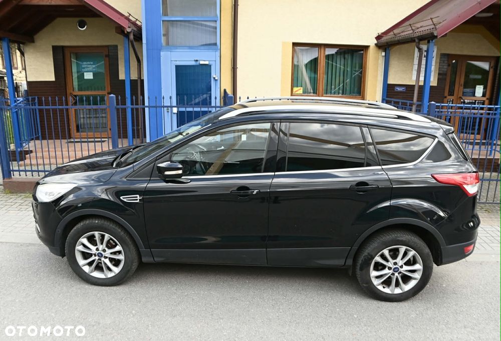 Ford Kuga - 4