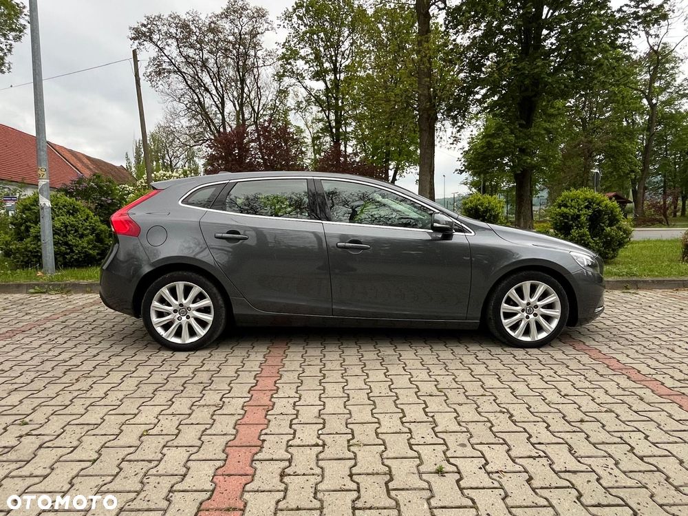 Volvo V40 D2 You - 9
