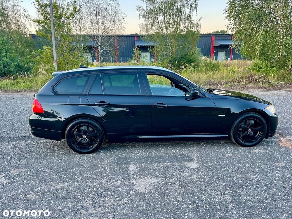 BMW Seria 3 - 17