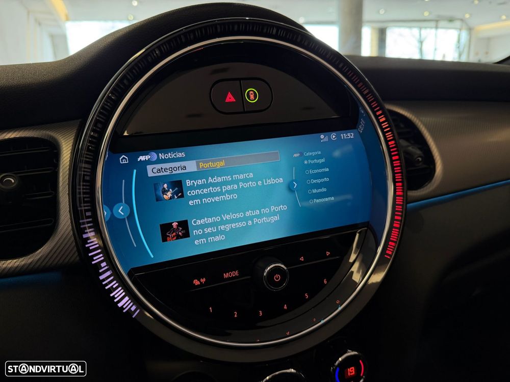 MINI Cabrio John Cooper Works Auto Desportiva - 34