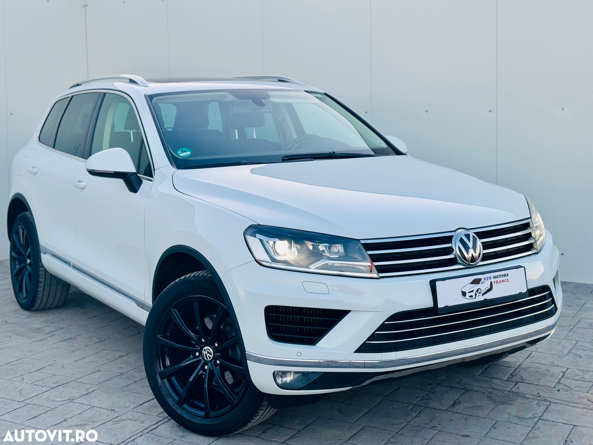 Volkswagen Touareg 3.0 V6 TDI SCR Blue Motion DPF Automatik - 2