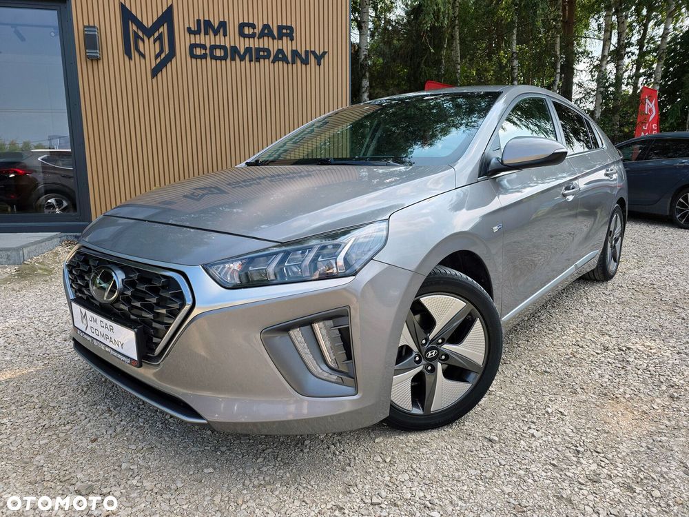 Hyundai IONIQ - 28