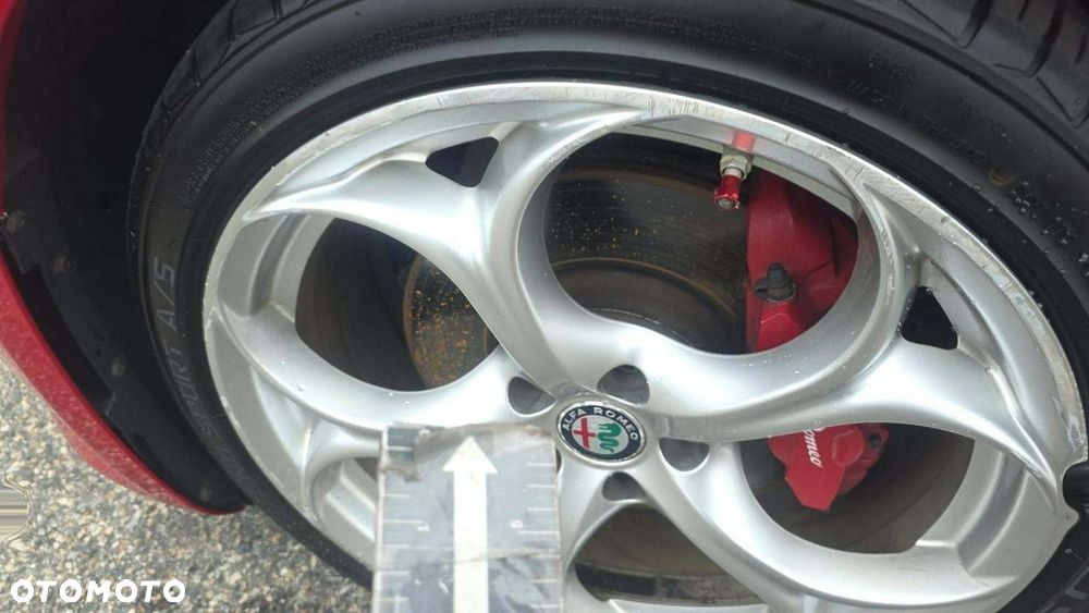 Alfa Romeo Giulia 2.0 Turbo TI Q4 - 15
