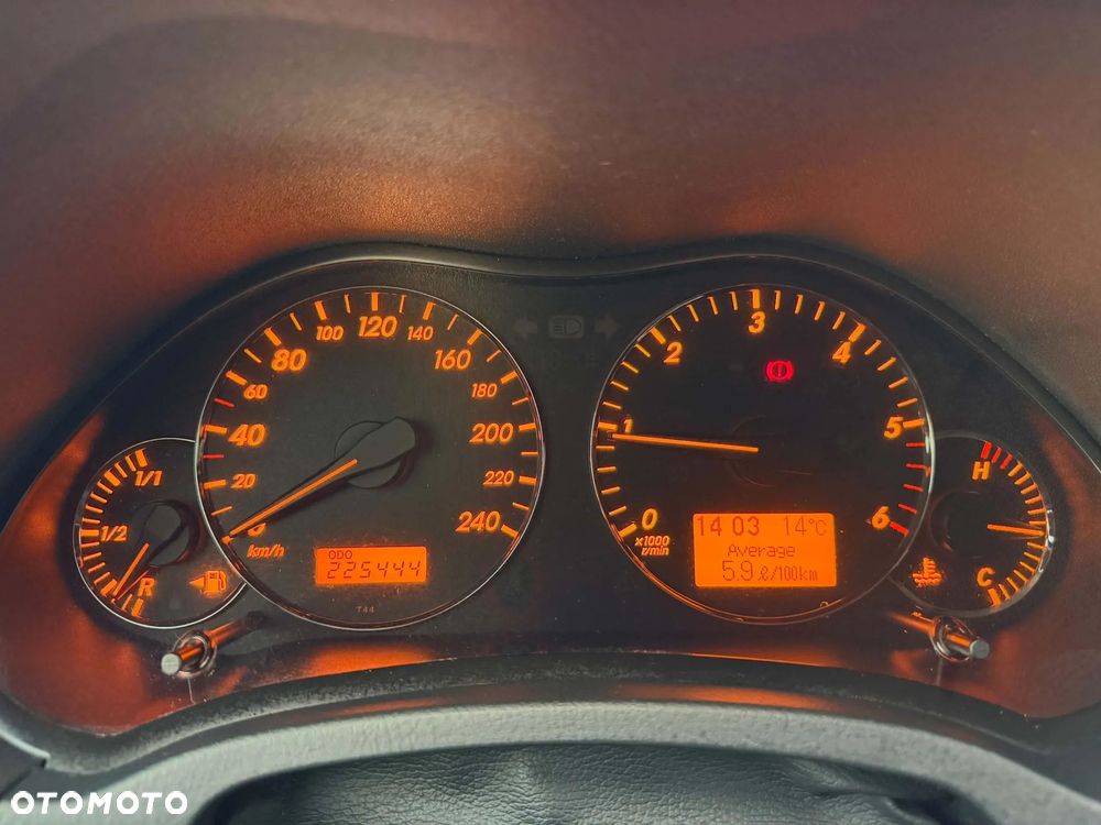 Toyota Avensis 2008 photo 5