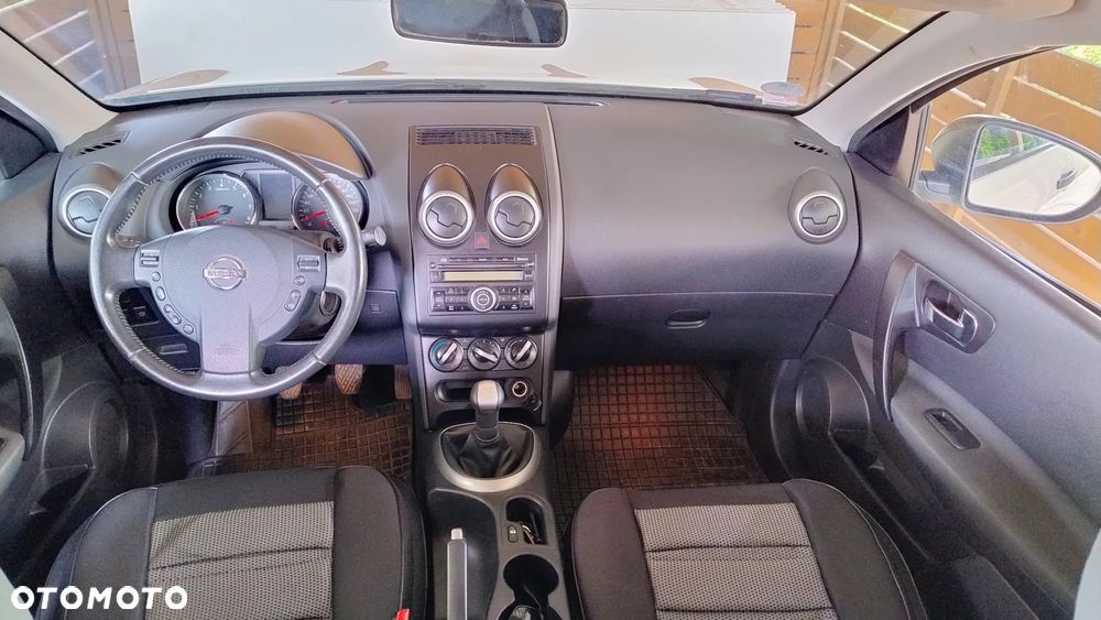 Nissan Qashqai+2 1.6 visia Start/Stop - 4