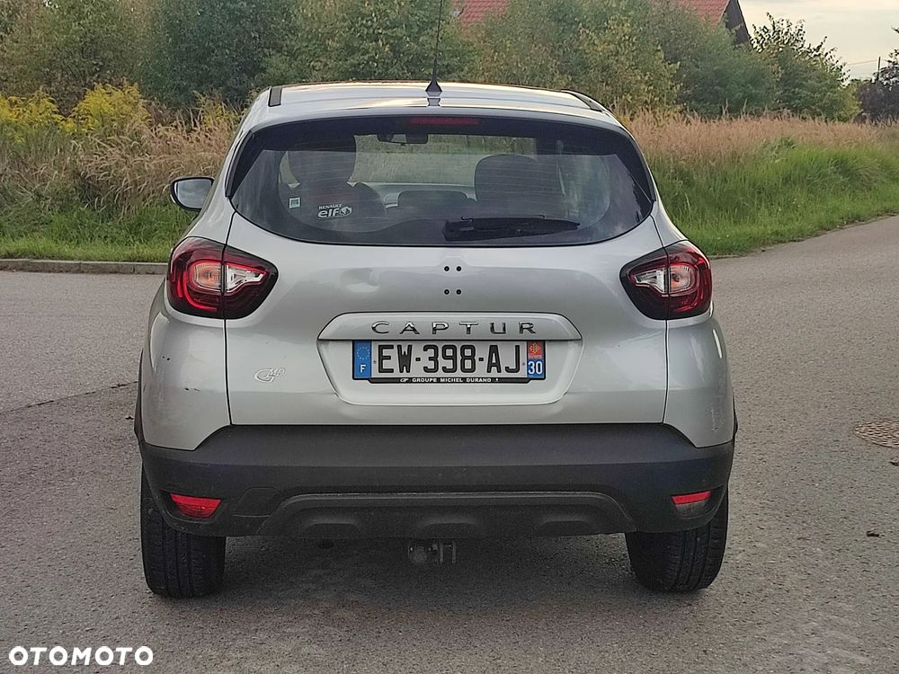 Renault Captur ENERGY TCe 120 EDC LIMITED - 6