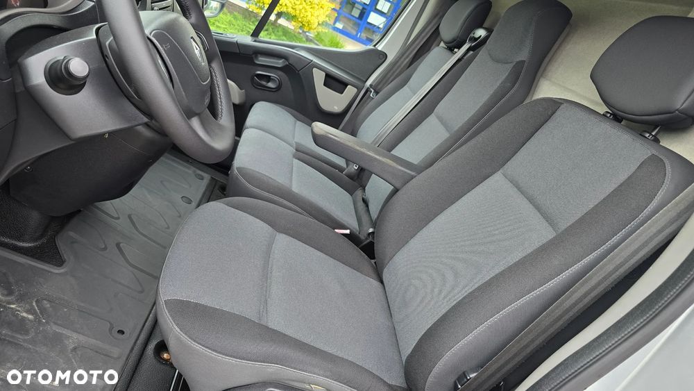 Renault Master - 30