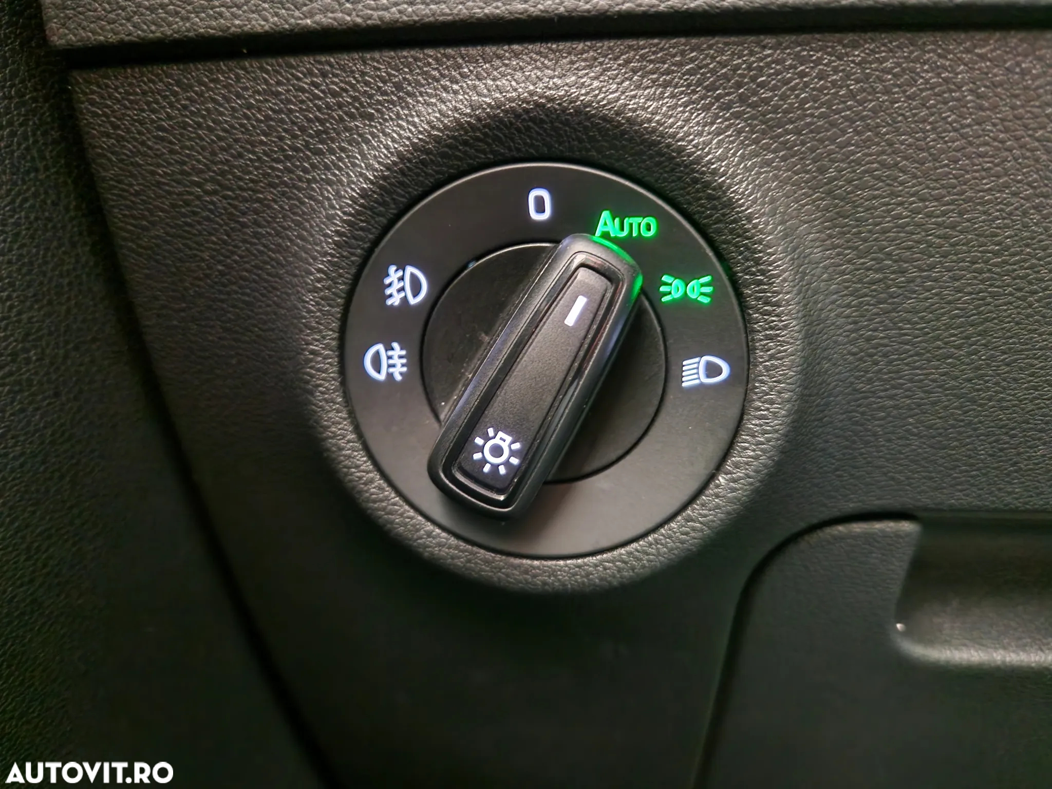 Skoda Karoq 1.5 TSI DSG Ambition - 17