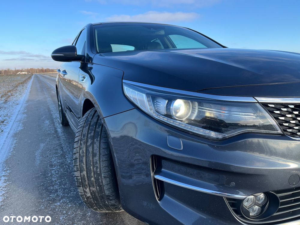 Kia Optima 1.7 CRDI XL DCT - 11