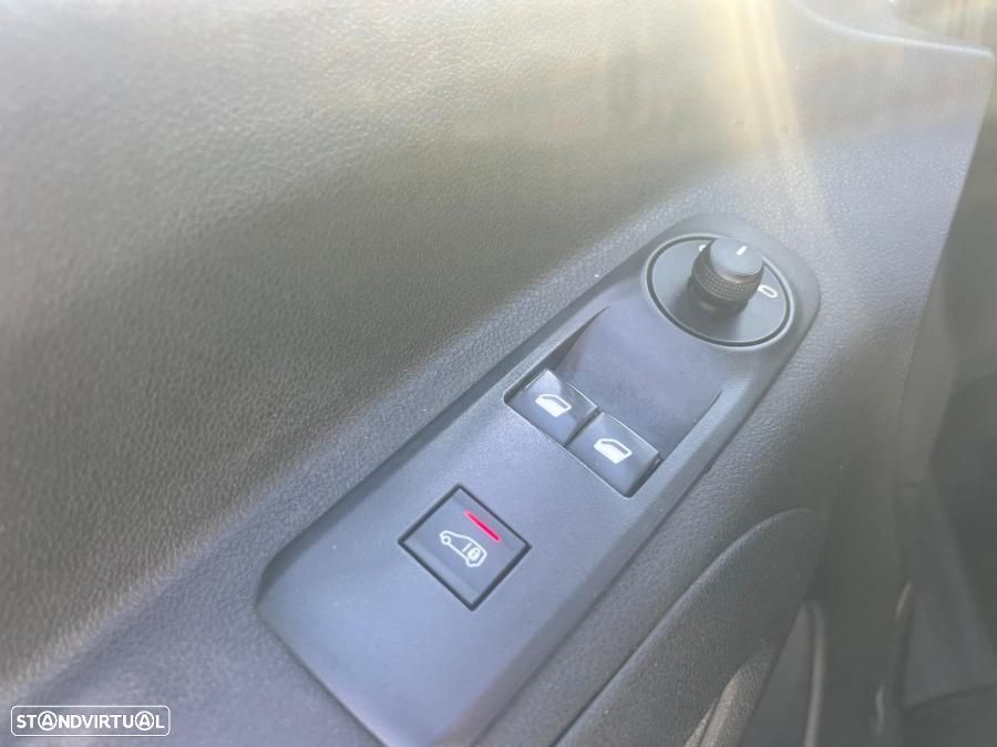 Citroën Berlingo BLUE HDI 130 - 5