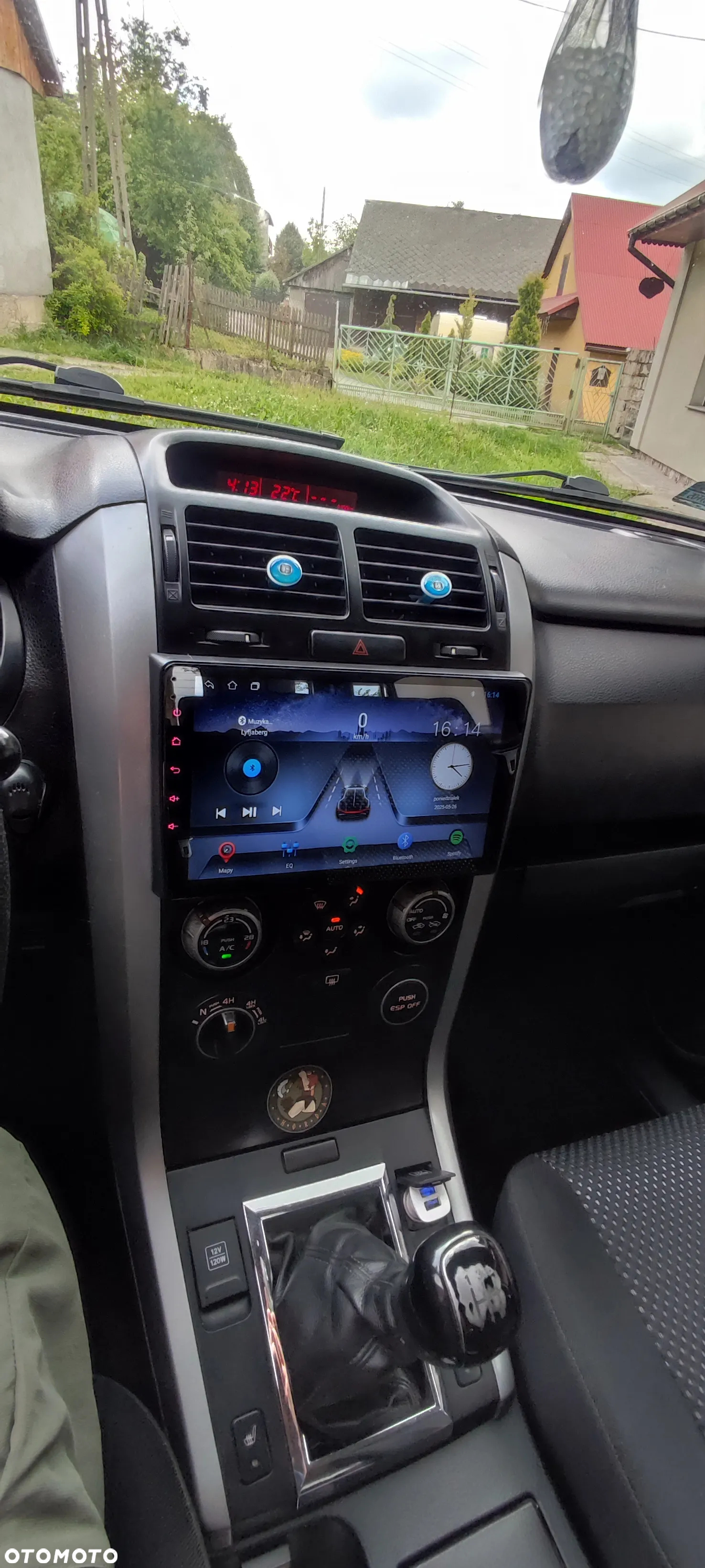 Suzuki Grand Vitara 2.0 - 19
