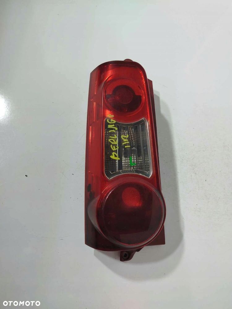 LAMPA LEWA TYLNA CITROEN BERLINGO II PARTNER 08-12 - 1