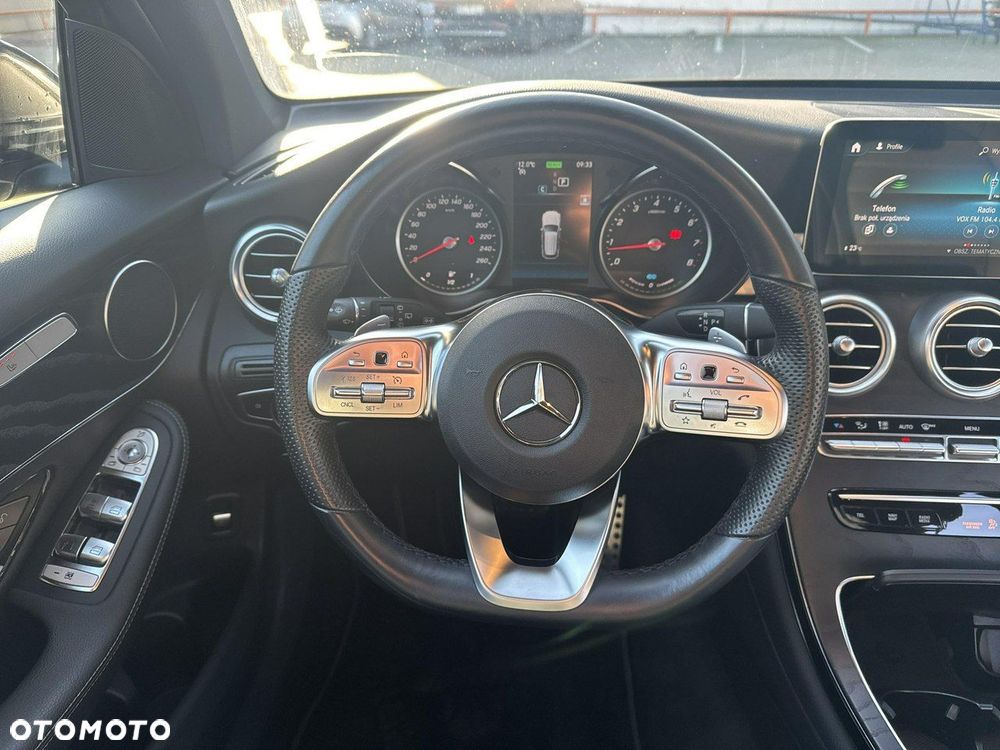 Mercedes-Benz GLC - 26