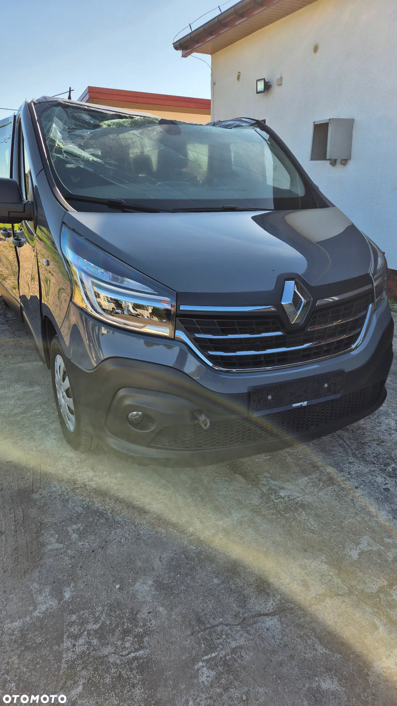 Renault Trafic Grand SpaceClass 2.0 dCi EDC - 29