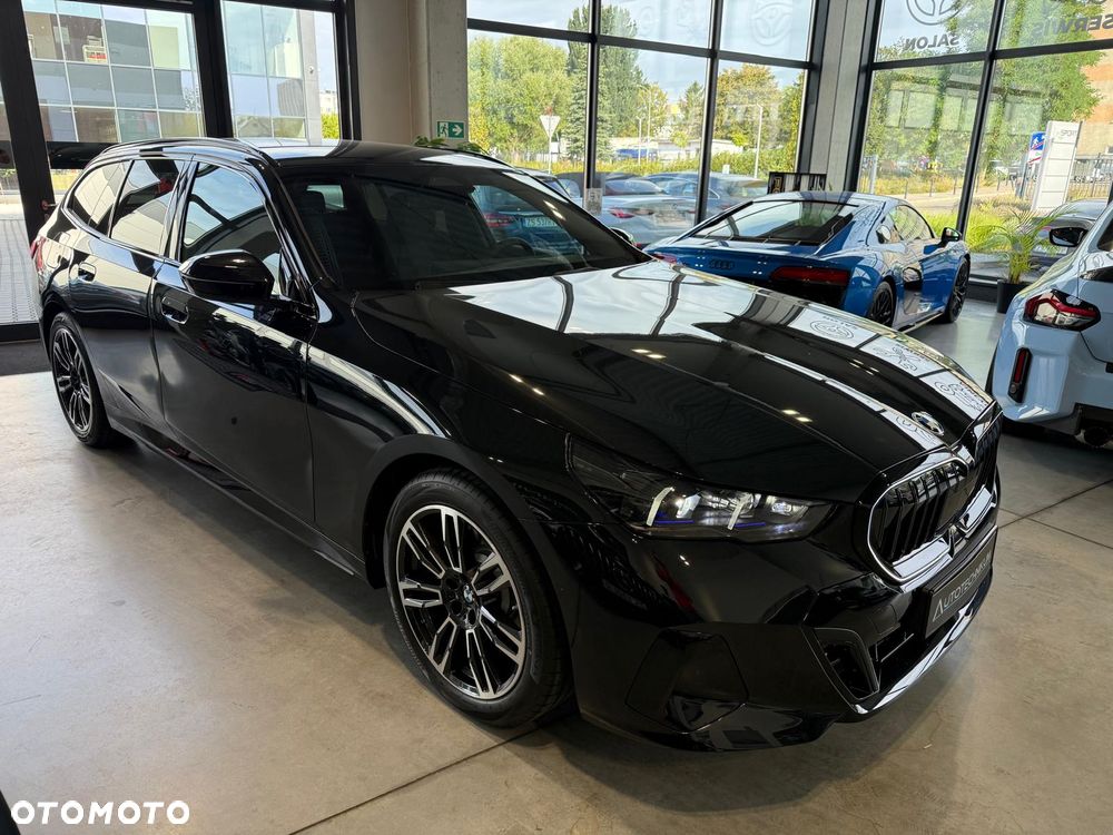 BMW Seria 5 520d xDrive mHEV M Sport sport - 2