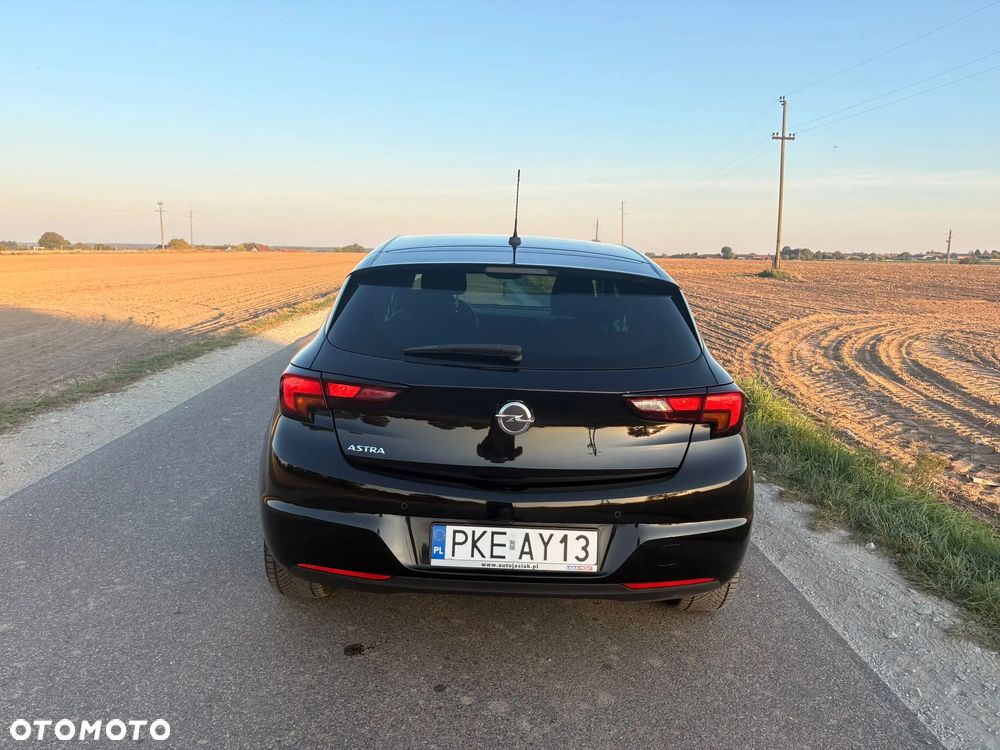 Opel Astra 1.4 T 120 Lat - 9