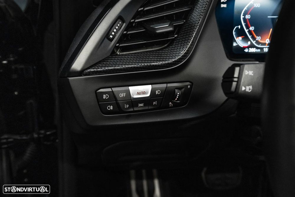 BMW 118 i Pack M Auto - 21