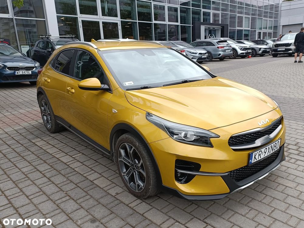 Kia XCeed 1.5 T-GDI M - 4