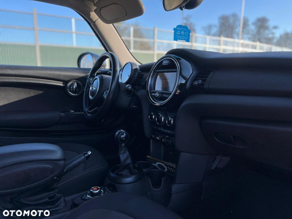 MINI ONE - 23