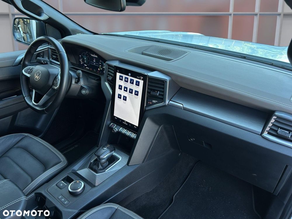 Volkswagen Amarok - 13