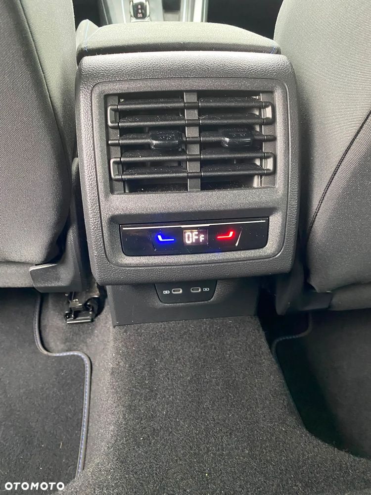 Volkswagen Golf 1.4 TSI Plug-In-Hybrid GTE - 36