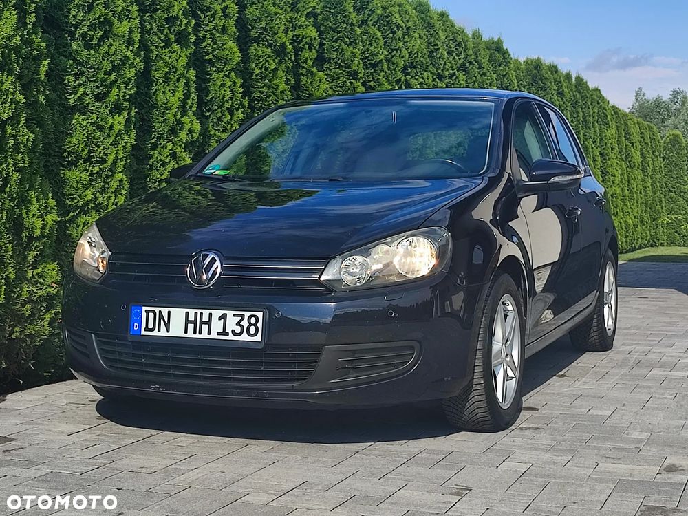 Volkswagen Golf 1.6 Team - 1
