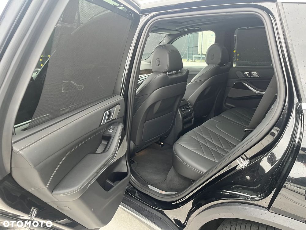 BMW X5 xDrive40i - 10