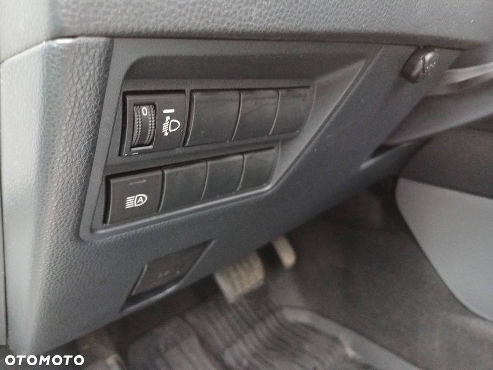 Toyota Yaris Hybrid 1.5 Comfort - 24
